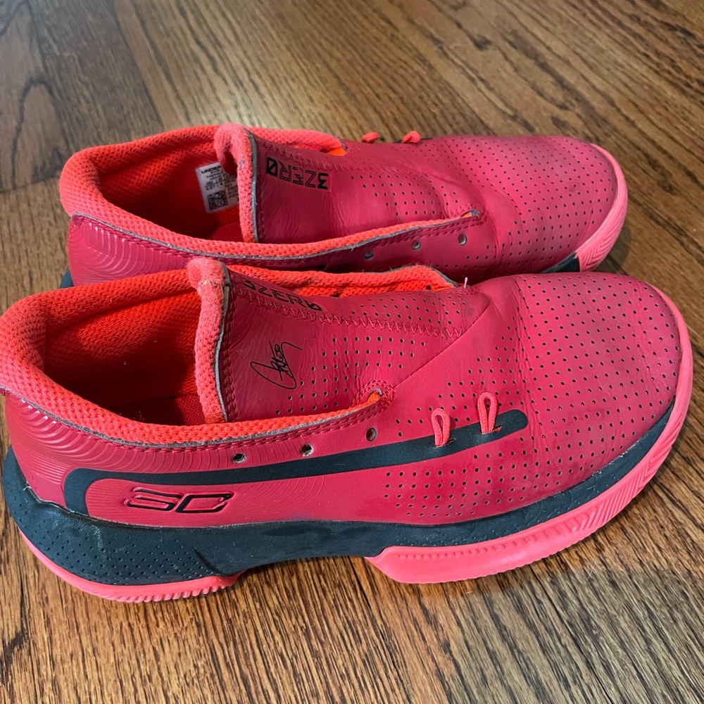 Steph Curry UA 3ZERO kids basketball shoes